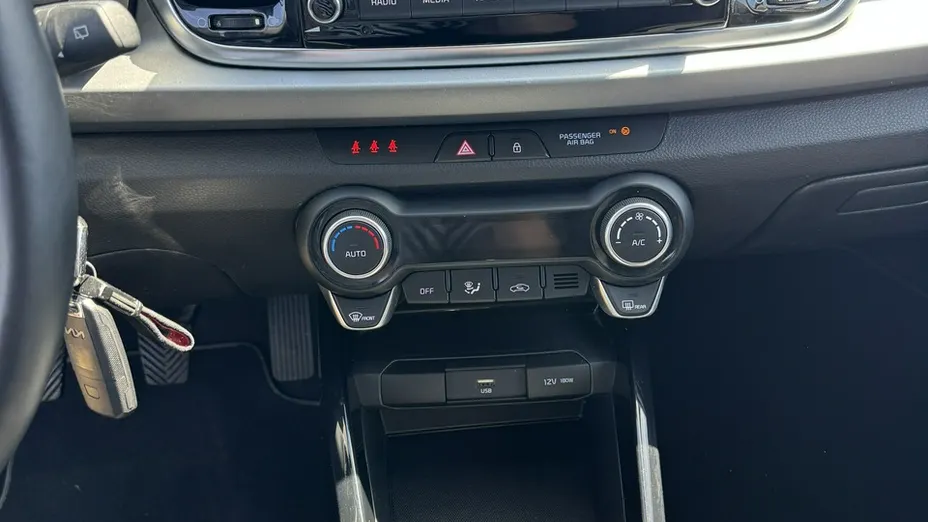 KIA Rio -