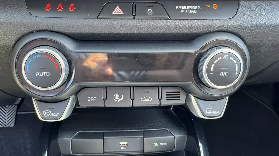 KIA Rio -