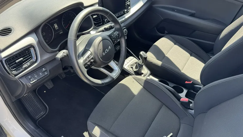 KIA Rio -