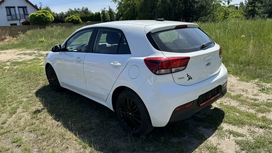 KIA Rio -
