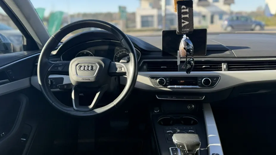 AUDI A4 Avant -
