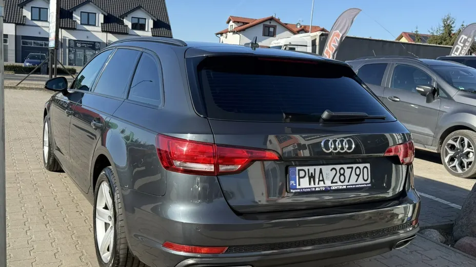 AUDI A4 Avant -