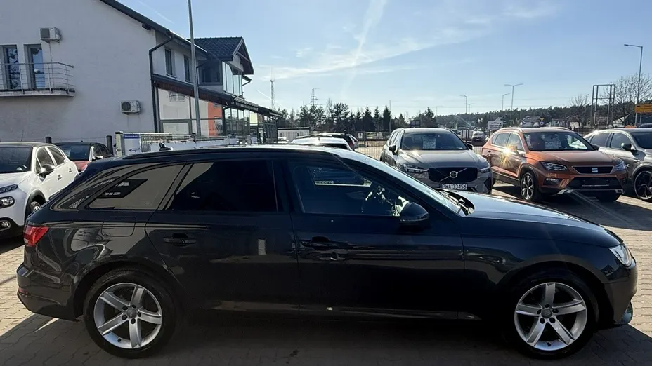 AUDI A4 Avant -