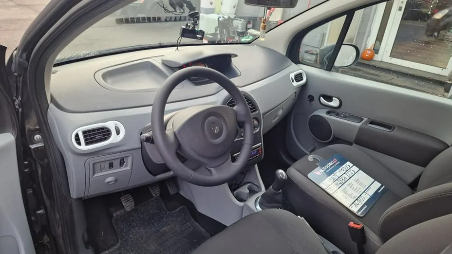 RENAULT Modus -