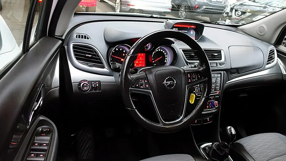 OPEL Mokka -