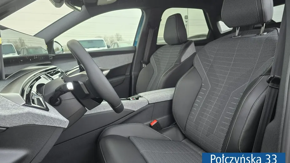 PEUGEOT 3008 -