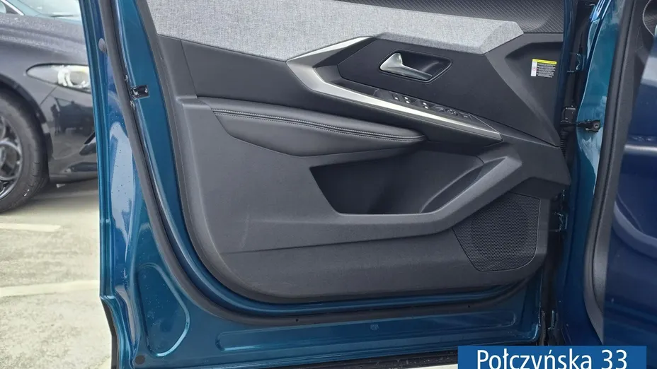 PEUGEOT 3008 -