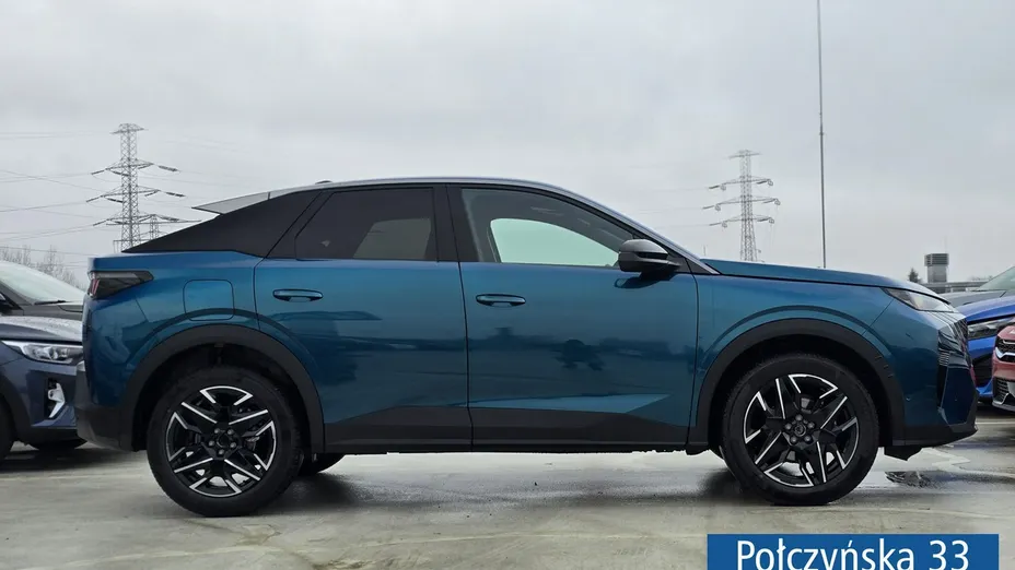 PEUGEOT 3008 -