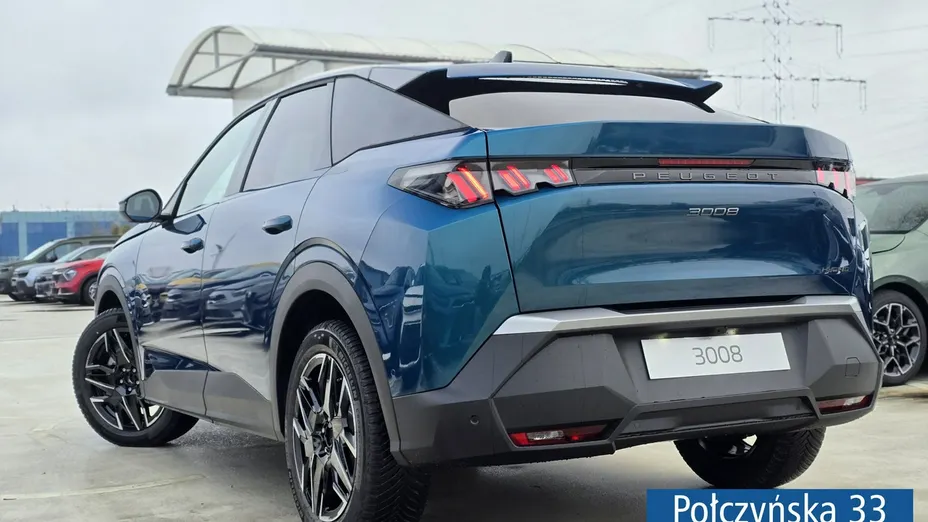 PEUGEOT 3008 -