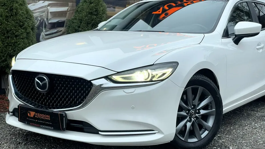 MAZDA 6 -