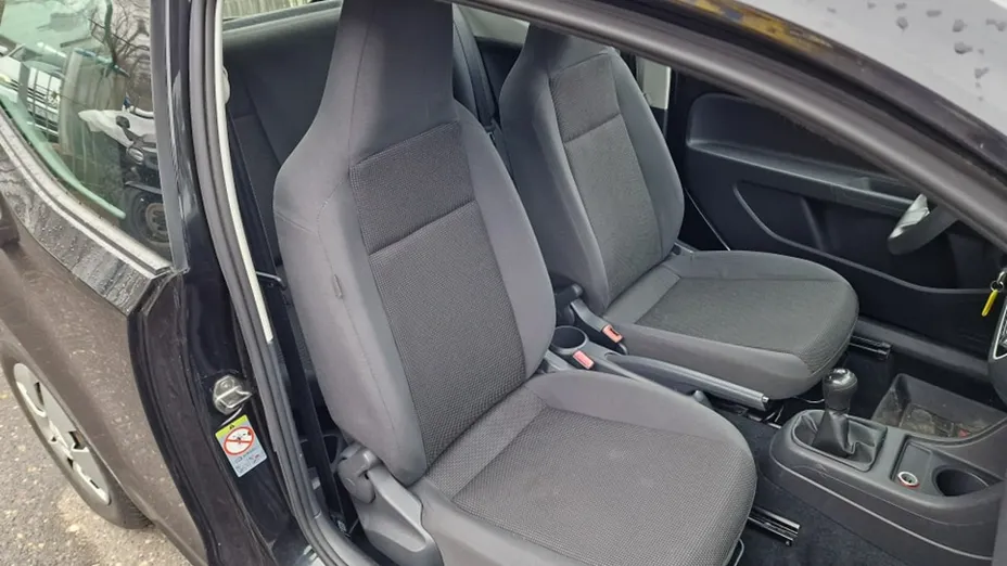 VOLKSWAGEN up! -