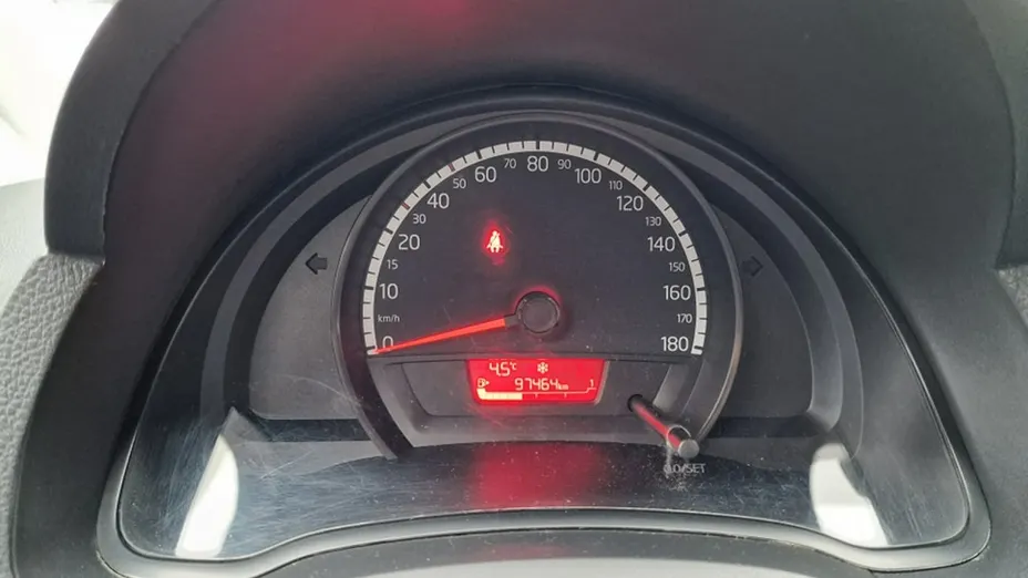 VOLKSWAGEN up! -