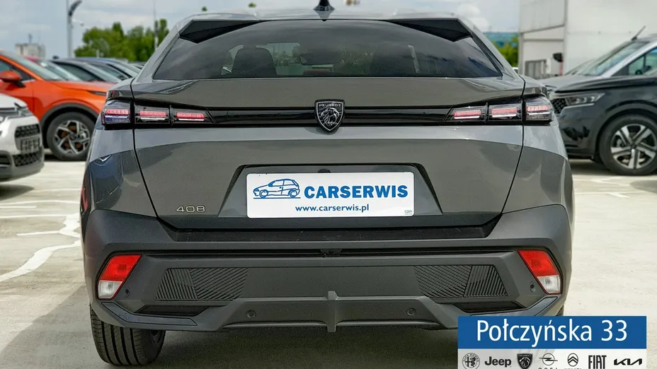 PEUGEOT 408 -