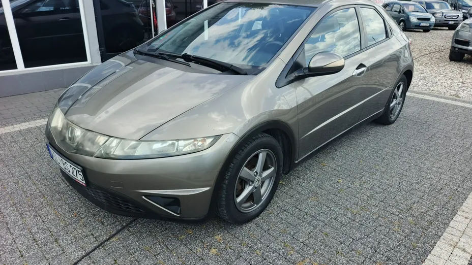 HONDA Civic -