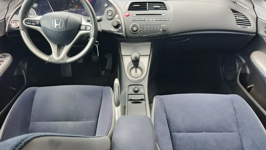 HONDA Civic -