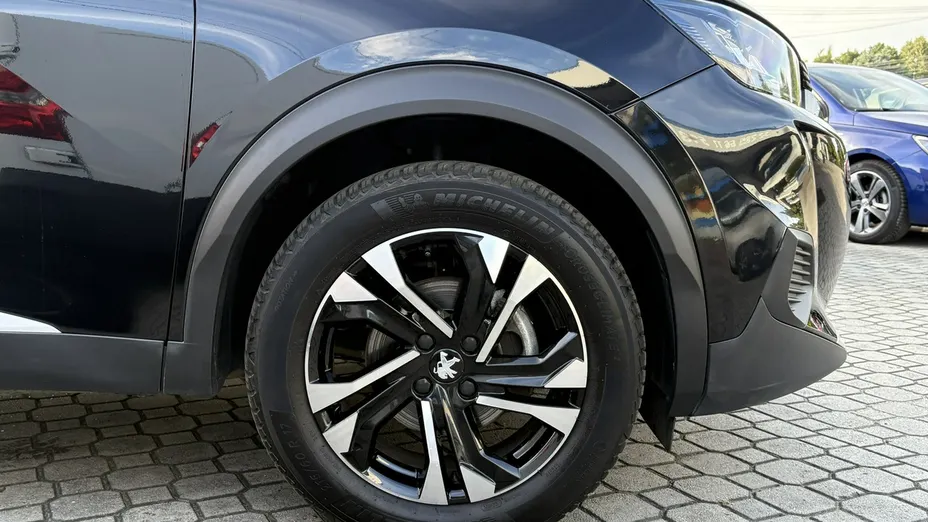 PEUGEOT 2008 -