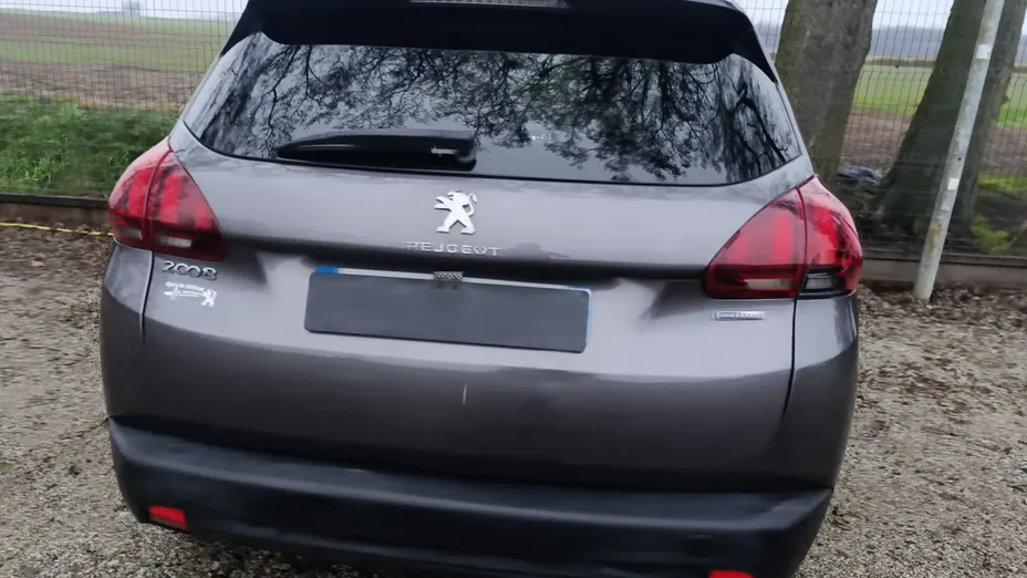 PEUGEOT 2008 -