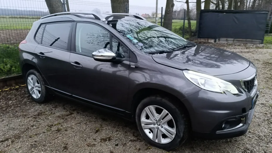 PEUGEOT 2008 -