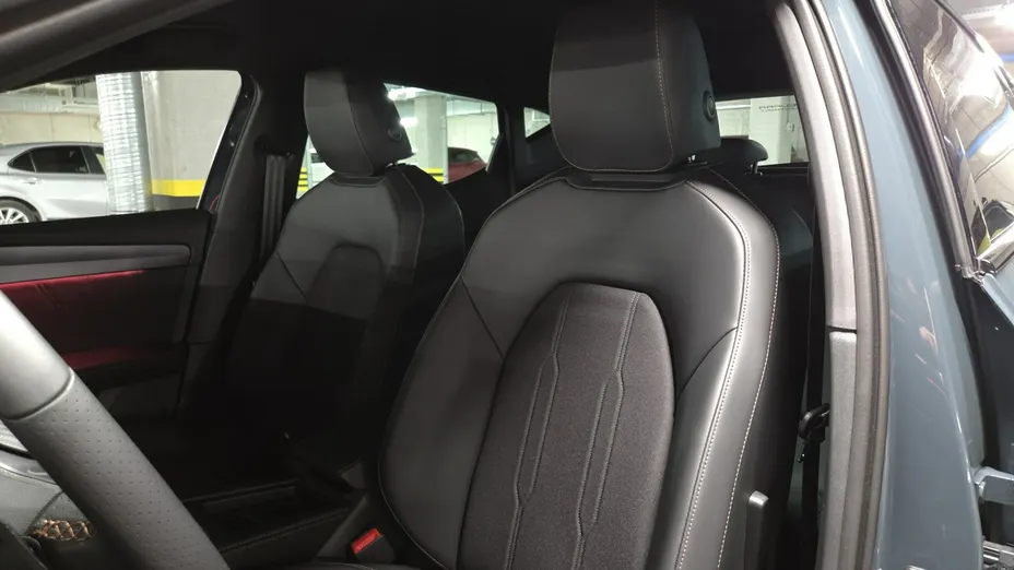CUPRA Leon -