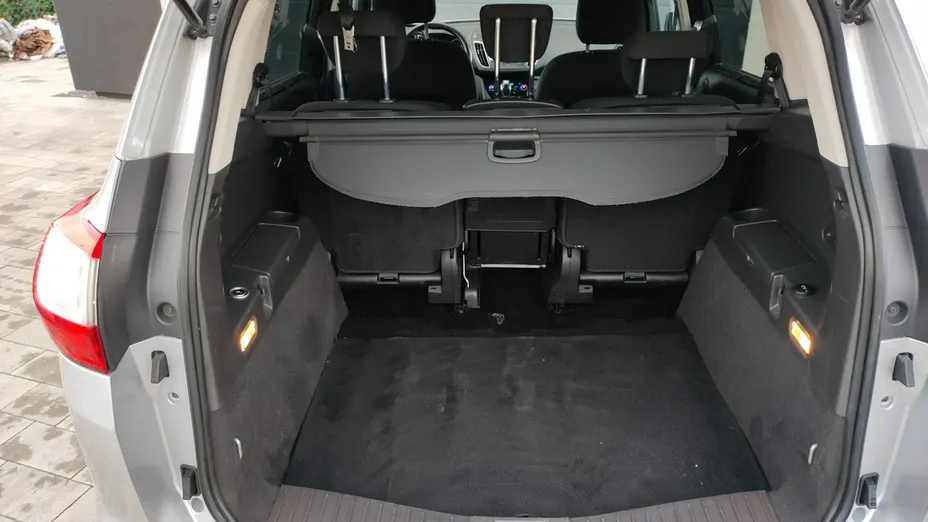 FORD C-MAX -