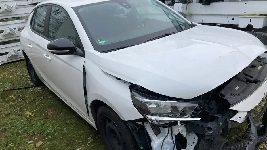 OPEL Corsa -