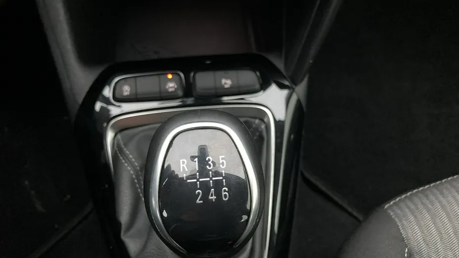 OPEL Corsa -