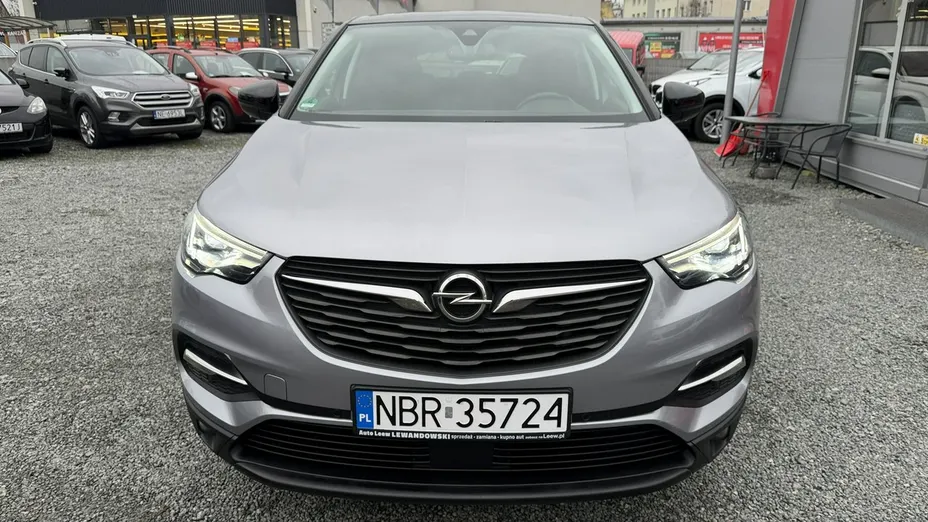 OPEL Grandland X -
