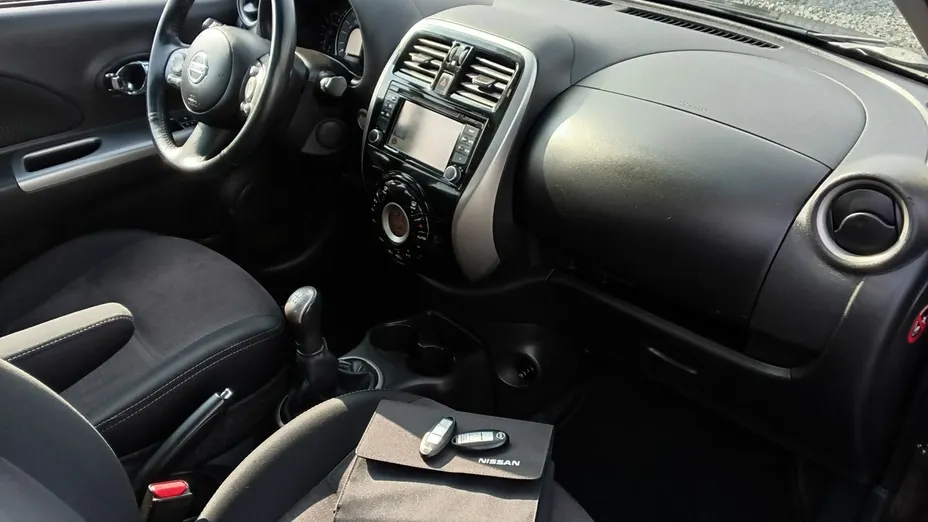 NISSAN Micra -