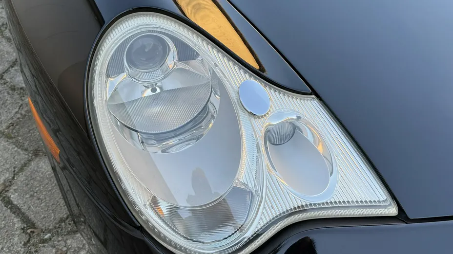 PORSCHE 911 -