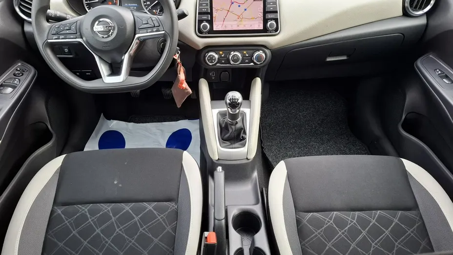 NISSAN Micra -