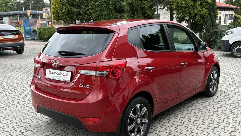 HYUNDAI ix20 -