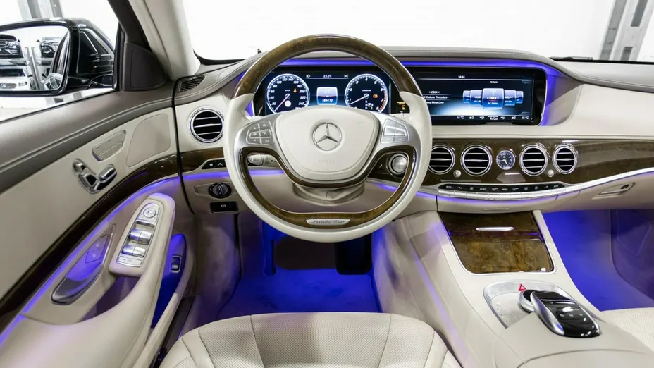 MERCEDES-BENZ S Klasa -
