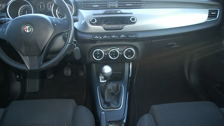 ALFA ROMEO Giulietta -