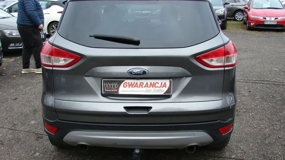FORD Kuga -