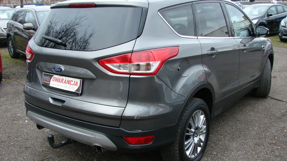 FORD Kuga -