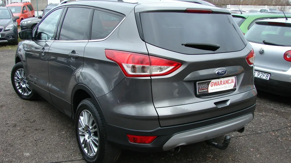 FORD Kuga -