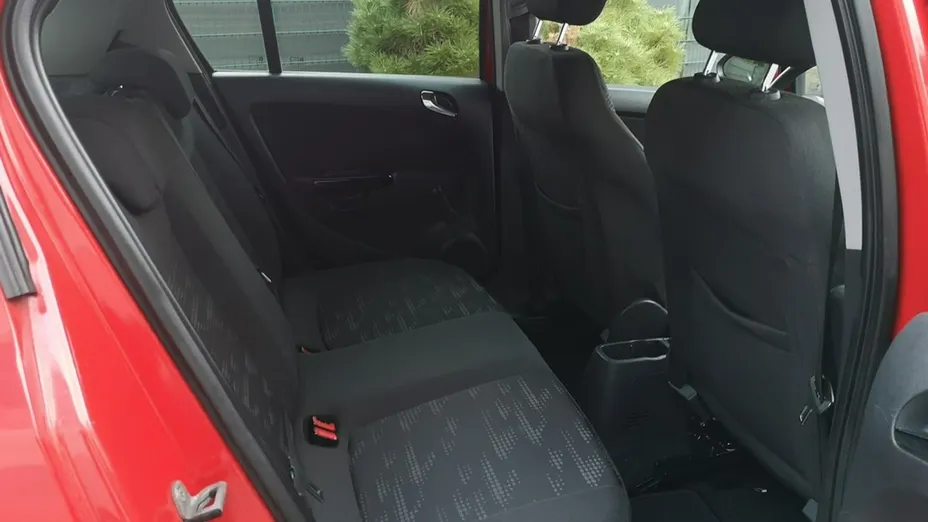 OPEL Corsa -