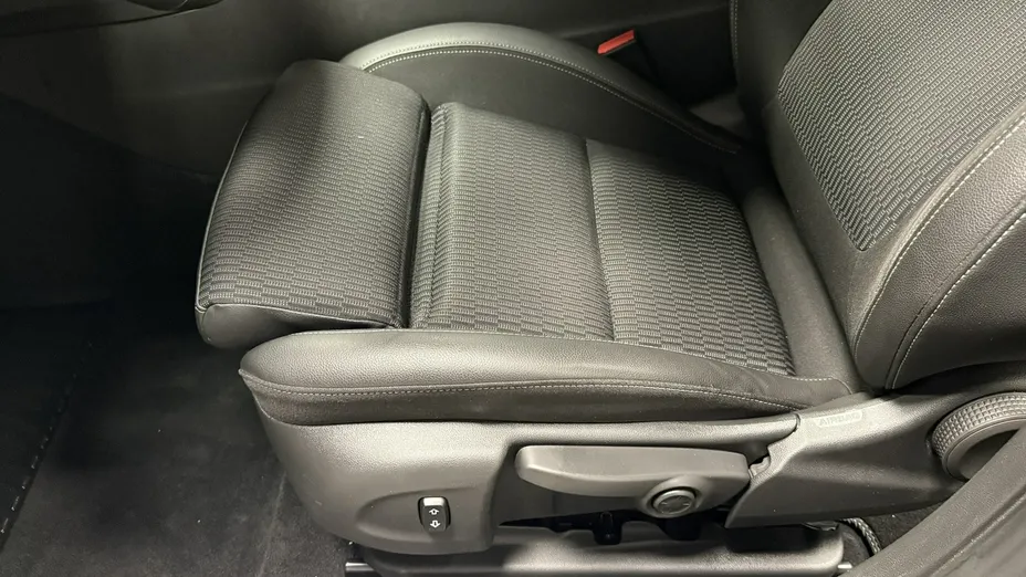 OPEL Insignia -