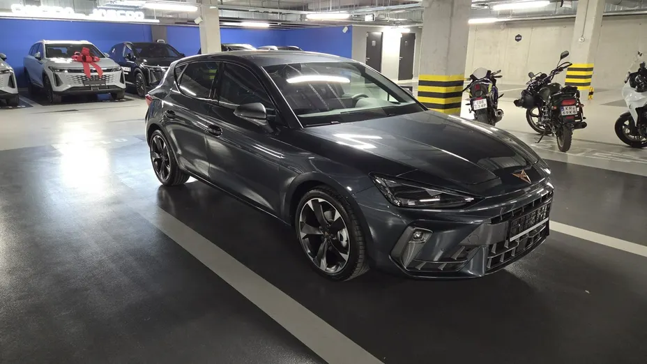 CUPRA Leon -