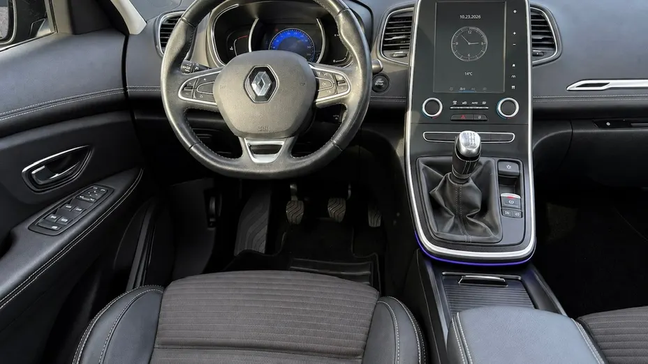 RENAULT Grand Scenic -