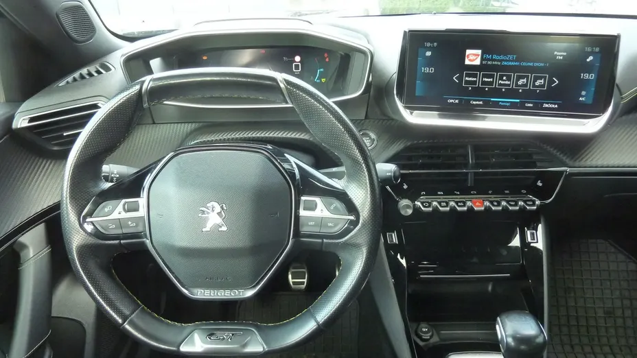 PEUGEOT 2008 -