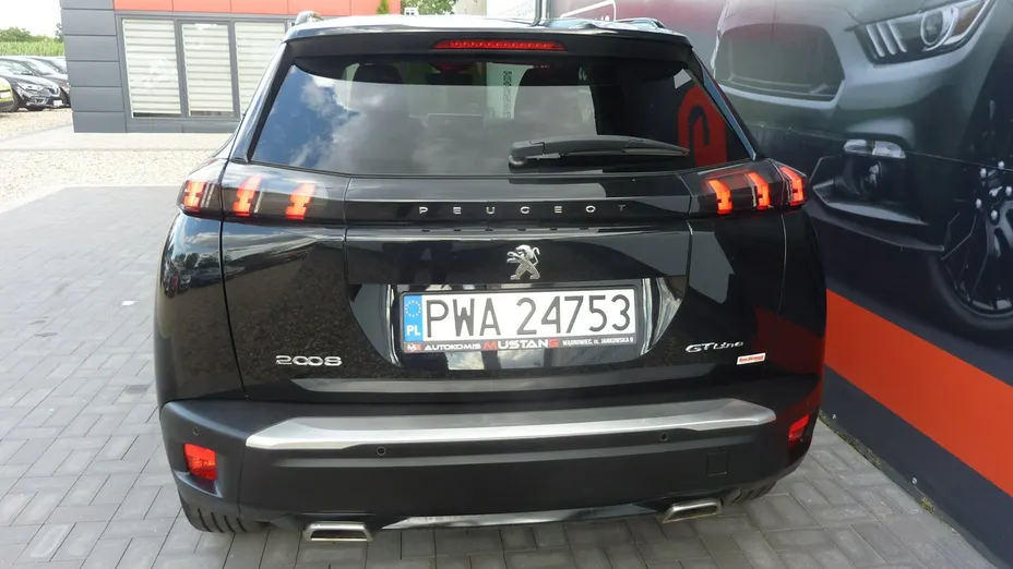PEUGEOT 2008 -