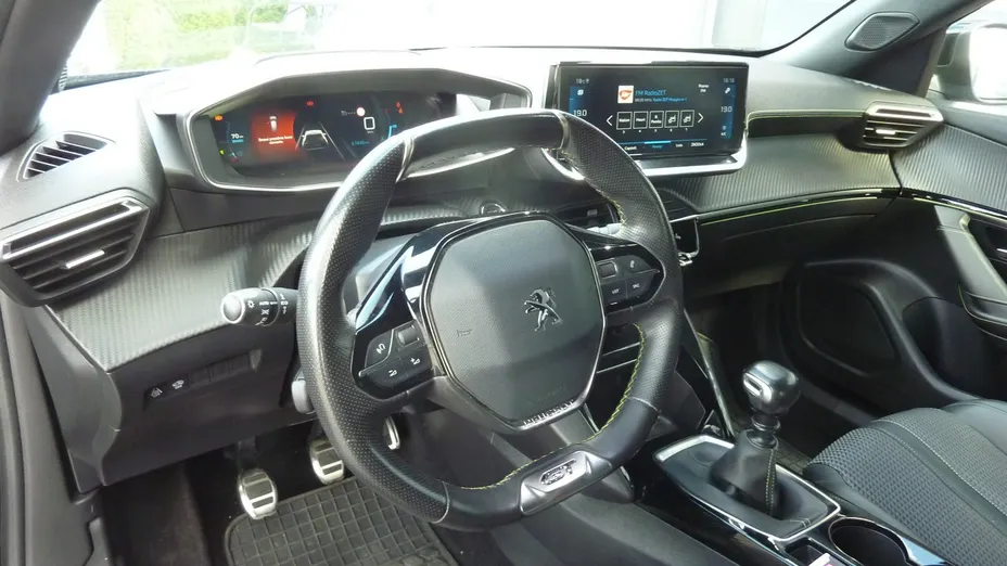 PEUGEOT 2008 -