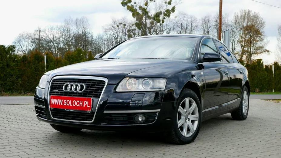 AUDI A6 -