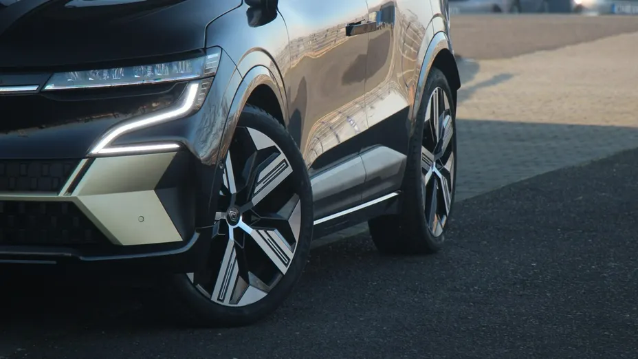RENAULT Megane -