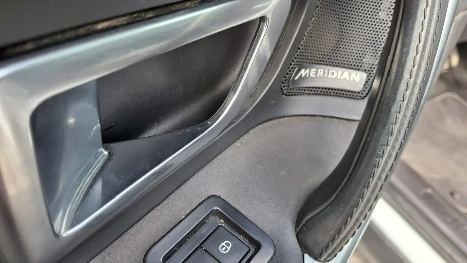 LAND ROVER Discovery Sport -