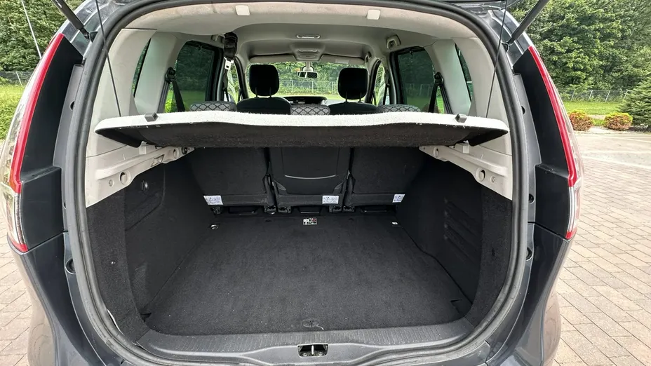 RENAULT Scenic -