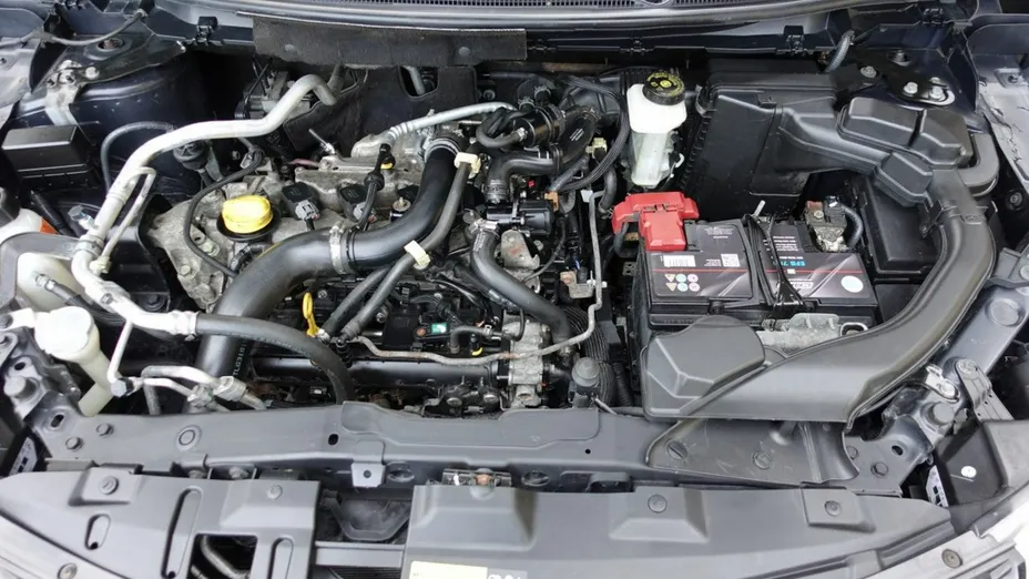 NISSAN Qashqai -
