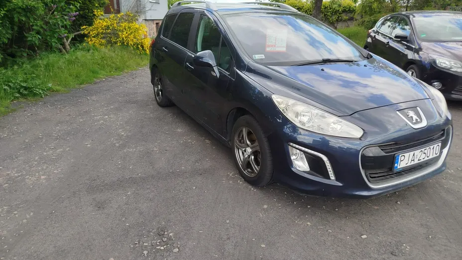 PEUGEOT 308 -