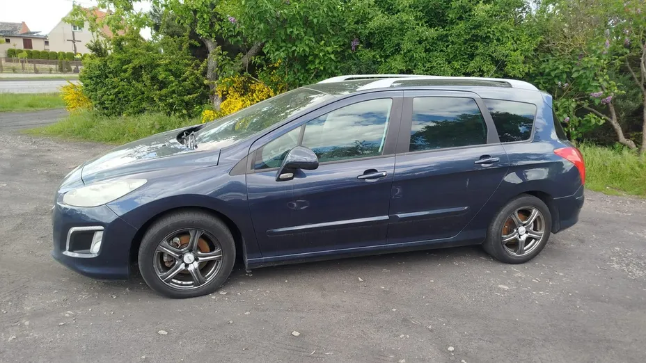PEUGEOT 308 -